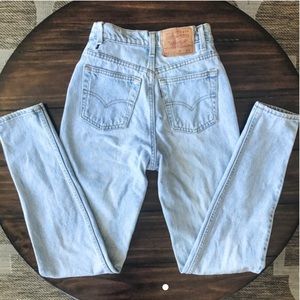 Vintage Levi’s 512 light wash jeans